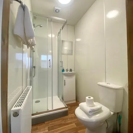 Cherry With Hot Tub 펜션