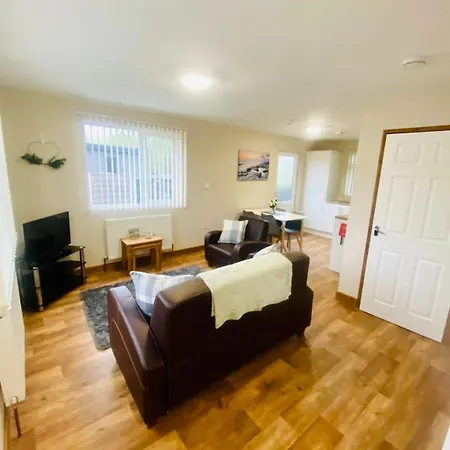 Cherry With Hot Tub * 요크